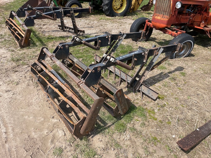 Tillage - Harrow  Remlinger Double Rolling Harrows with Buster Bars - 32" Photo